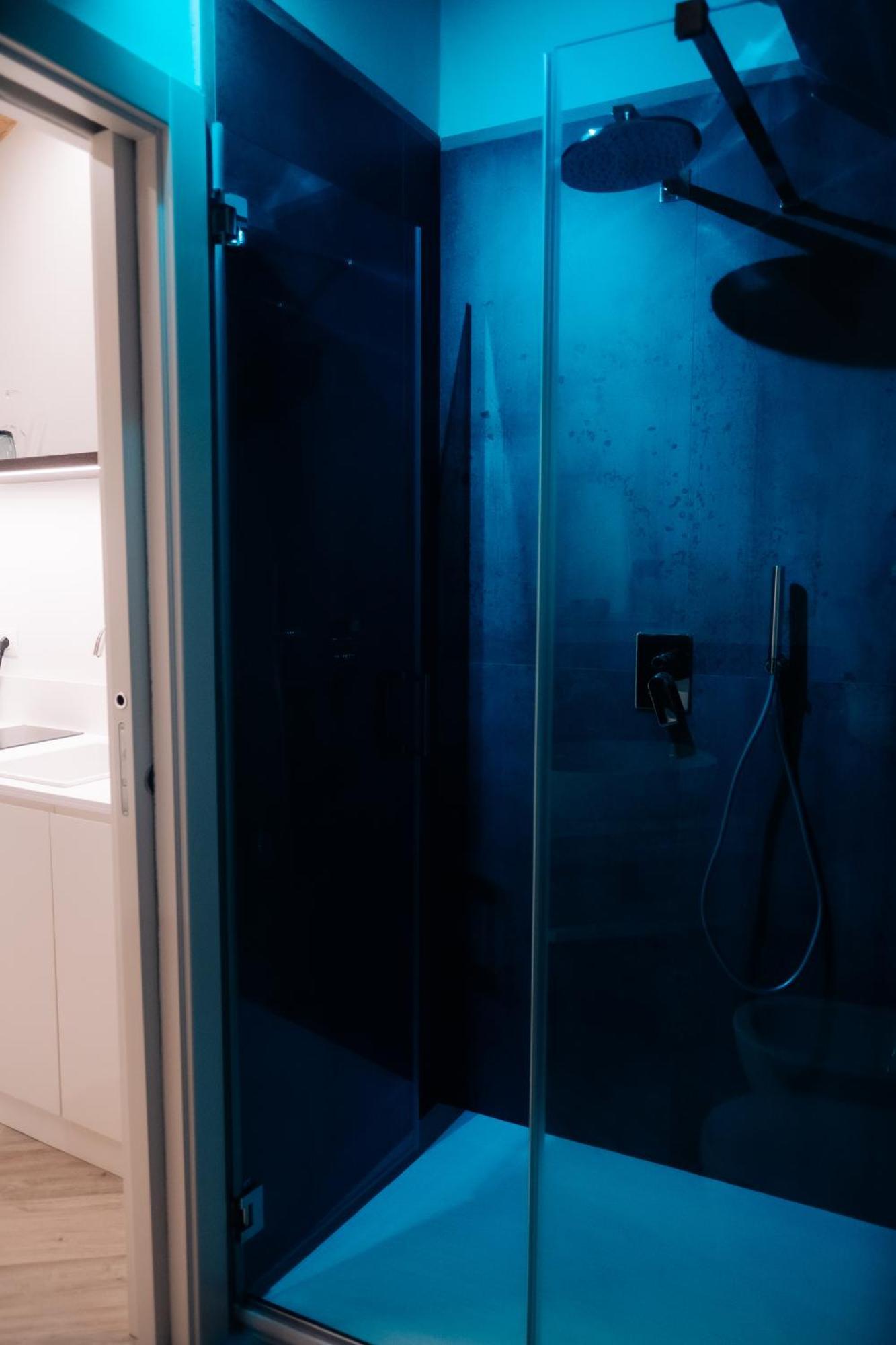 Timeless Apulian Luxury Suite Барі Екстер'єр фото